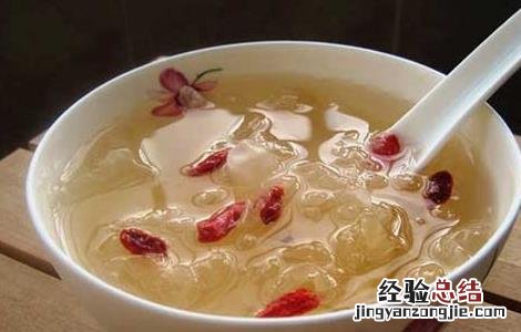 苹果银耳红枣汤的做法 银耳红枣汤的做法