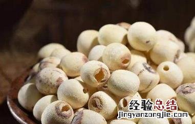 莲子龙眼肉的功效与作用 莲子龙眼肉的功效与作用及禁忌