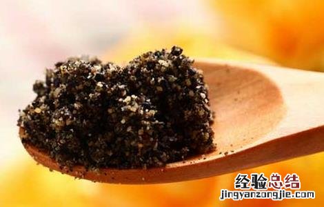 何首乌治白发的食用方法及用量 何首乌治白发的食用方法