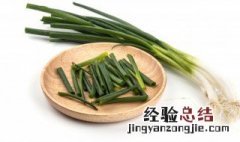 梦见种葱是什么意思 梦见种葱是什么意思周公解梦梦见和别人吵架用石头砸他