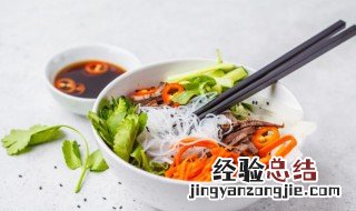 砂锅米线的做法及配方 重庆砂锅米线的做法及配方