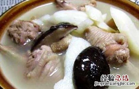 香菇炖鸡的五种常见做法 香菇炖鸡的做法 最正宗的做法