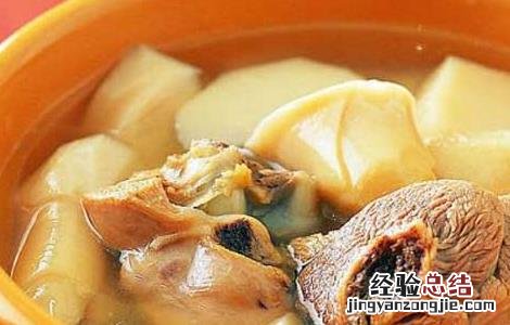 香菇炖鸡的五种常见做法 香菇炖鸡的做法 最正宗的做法