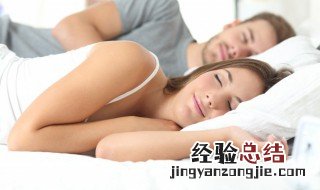 梦见穿白鞋子是什么意思 梦见穿白鞋子是什么意思 周公解梦女人