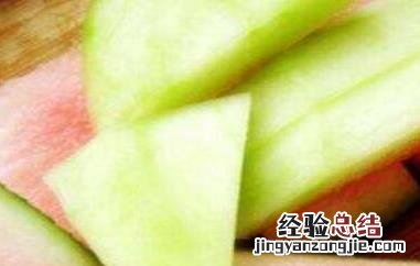 西瓜皮贴脸有什么作用 西瓜皮贴脸有什么作用吗
