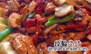 地锅炖贴饼子的做法 地锅炖鸡贴饼子的怎么做