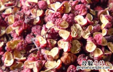 花椒泡脚能治白发吗有效果吗 花椒泡脚能治白发吗