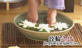 泡脚30分钟好吗 泡脚30分钟相当于运动多久