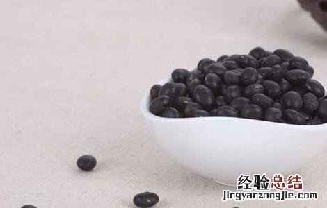 男人肾虚吃黑豆管用吗 男人吃黑豆补肾吗