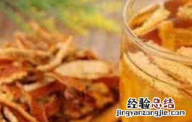 橘子皮泡水浇花有什么好处和坏处 橘子皮泡水浇花有什么好处和坏处没