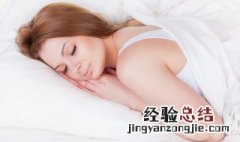 女人梦见自己到处找鞋子 梦见没鞋穿是什么意思
