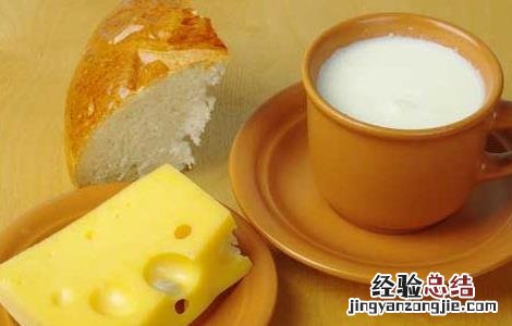 喝牛奶会不会上火牙疼 喝牛奶会不会上火