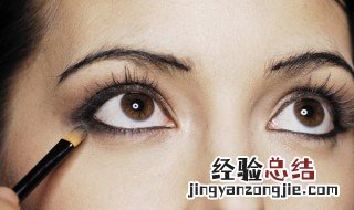下眼袋肿怎么消除 下眼袋肿如何消除