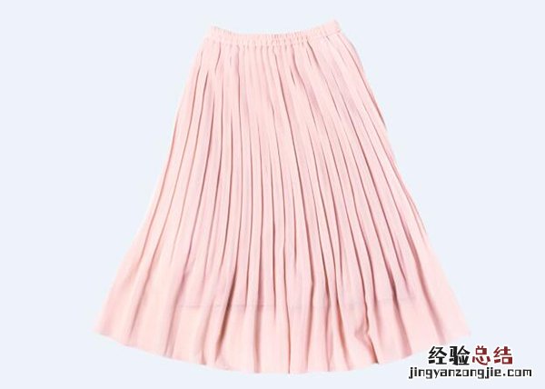 墨绿色上衣配什么裙子好看 墨绿色上衣搭配什么颜色合适