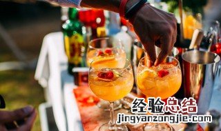 草莓鸡尾酒的做法步骤 草莓鸡尾酒的做法