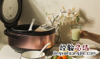 电饭锅做蛋糕开盖后就缩回去了 电饭锅做蛋糕一开盖就缩怎么补救