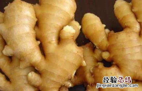 生姜花椒泡脚有什么好处和坏处 生姜泡脚有什么好处