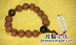 桃胡手串怎么制作 桃核手串制作方法
