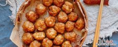 炸丸子加豆腐起到什么作用 炸丸子放豆腐起啥作用