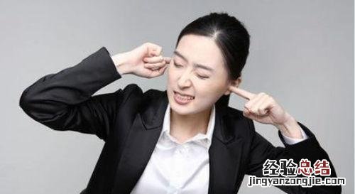 打嗝是怎么一回事 打嗝是怎么一回事啊