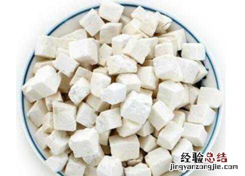 白茯苓的功效与作用,白茯苓怎么用美容