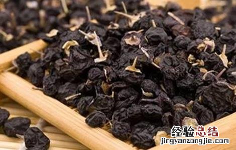 黑枸杞有什么功效 黑枸杞有什么功效和禁忌