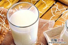 减肥和全脂牛奶和脱脂牛奶的区别 全脂牛奶和脱脂牛奶的区别