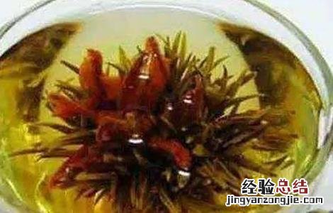蒲公英泡水喝的功效 蒲公英泡水喝的功效和副作用