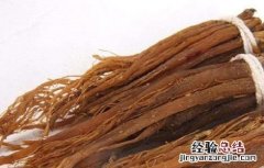 红参泡水喝的功效与鉴别方法视频 红参泡水喝的功效与鉴别方法