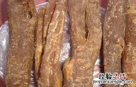 红参泡水喝的功效与鉴别方法视频 红参泡水喝的功效与鉴别方法