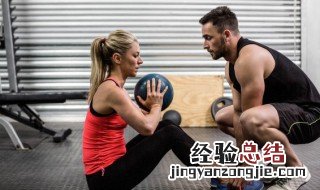 健身应该怎么负重多少 健身和负重的方法