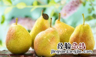 无花果雪梨糖水的做法 无花果雪梨糖水的做法与功效