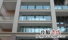 多层住宅楼加装阳台雨罩的工艺方法 多层住宅楼加装阳台雨罩的工艺方法是