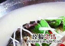 吃鲫鱼的4个禁忌 吃鲫鱼的4个禁忌芥菜叶子变斑黄是什么病