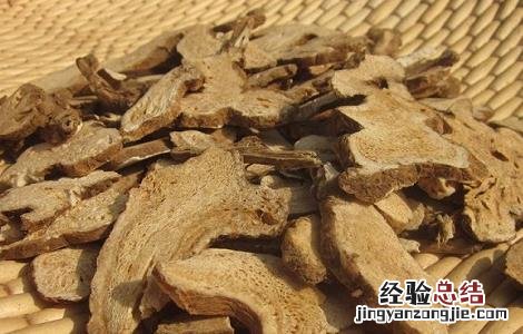 中药炒白术的功效与作用及食用方法 中药炒白术的功效与作用