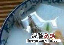 鱼汤怎么烧好吃 河鲫鱼汤怎么烧好吃