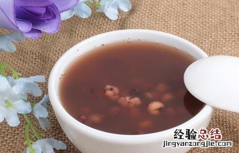 红豆汤的功效与作用和禁忌 红豆汤的功效与作用和禁忌是什么