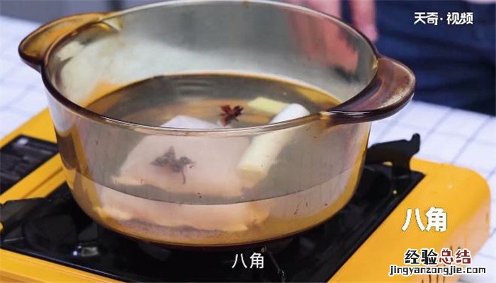 鸡胸脯肉蔬菜沙拉怎么做 230大卡增肌鸡肉蔬菜沙拉的做法