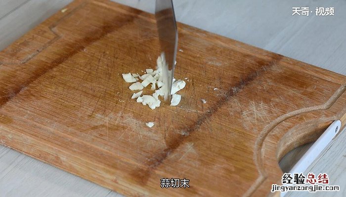 如何做酱炒豆腐皮 豆腐皮用什么酱炒
