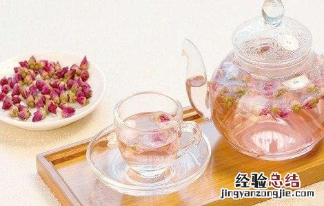玫瑰花泡水喝的功效与作用乳腺有好处吗 玫瑰花泡水喝的功效