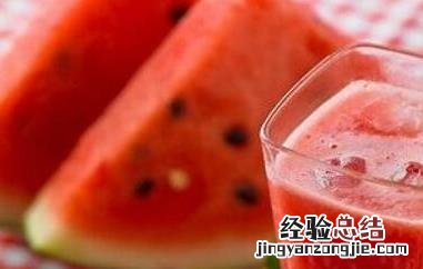 如何正确的榨西瓜汁 榨西瓜汁的正确方法