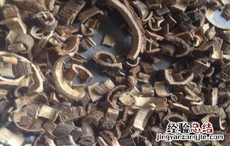 合欢皮泡水喝的功效与作用 合欢皮泡水喝的功效