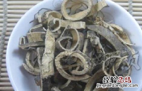 合欢皮泡水喝的功效与作用 合欢皮泡水喝的功效