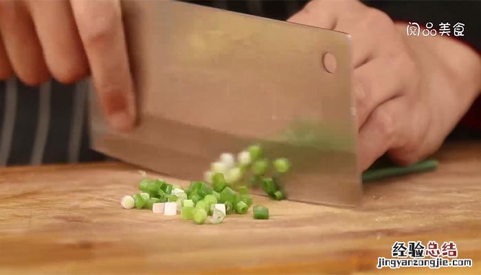 金华火腿炒双菇的做法 金华火腿炖菌菇