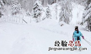滑雪平行转弯动作分解 平行式滑雪转弯立刃技巧