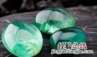 卖玉手镯的话术怎么说 卖翡翠手镯的话术怎么说