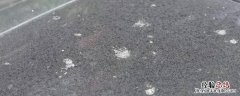 为什么太阳晒过的水渍擦不掉 太阳能的水渍怎么清理?一