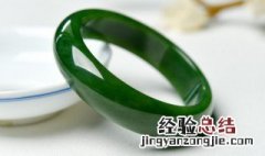 玉手镯怎么鉴定真假 鸡血玉手镯怎么鉴定真假