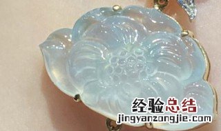 翡翠莲花的寓意 翡翠莲花的寓意是什么