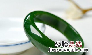 老蓝水翡翠的种水八个等级 翡翠老蓝水种水怎么看